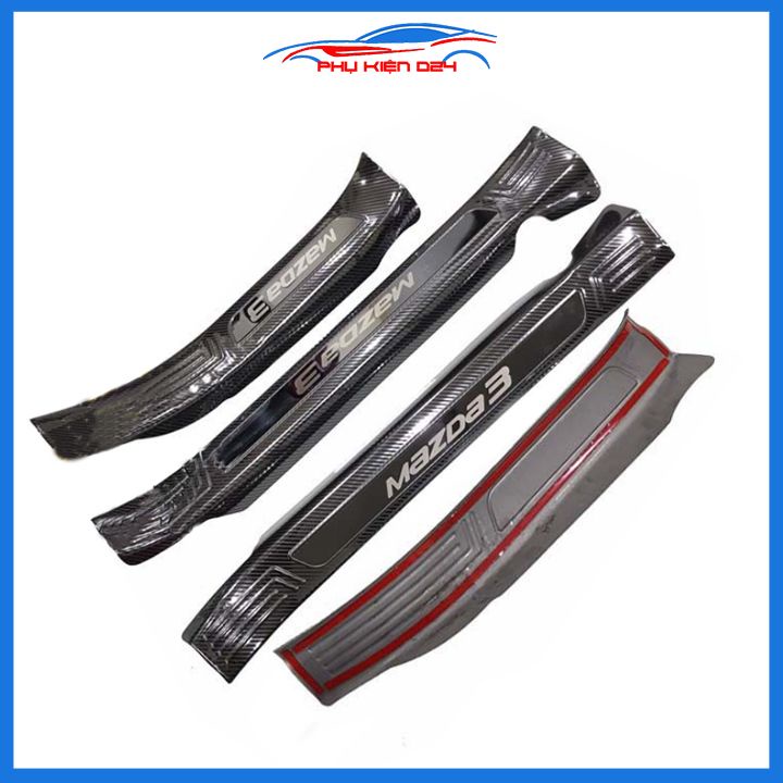 Bộ nẹp bước chân trong ngoài vân Cacbon xe Mazda 3 2015-2016-2017-2018-2019 chống trầy làm đẹp ô tô