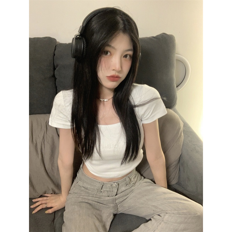 Cocory vn Áo Croptop Tay Ngắn Cổ Vuông Thêu Họa Tiết Thiết Kế Độc Đáo Thời Trang Mùa Hè Quyến Rũ Cho Nữ