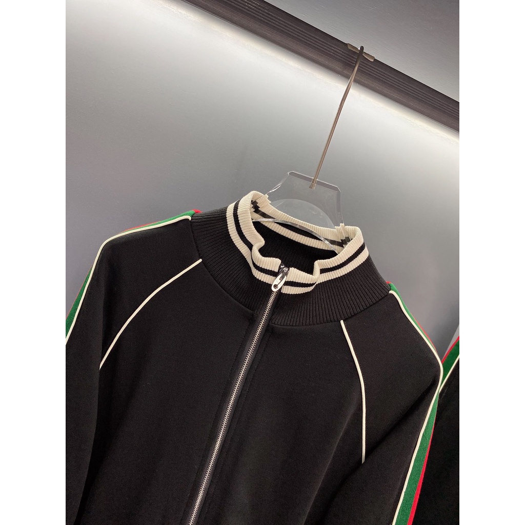 Bộ đồ thể thao nam thời trang cao cấp GUCCI GG GC với kiểu dáng năng động