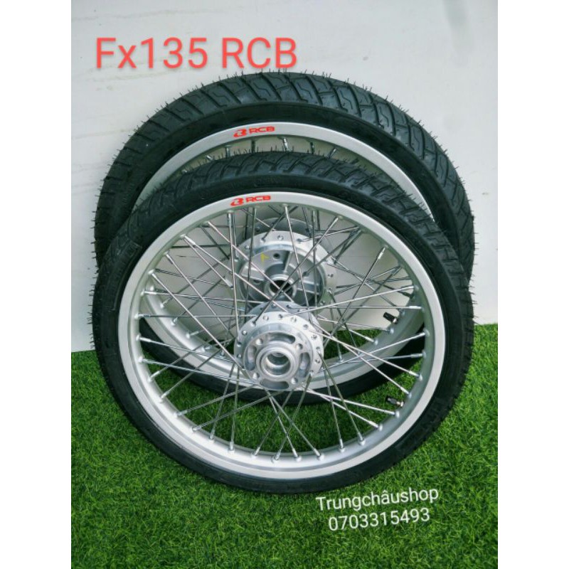 CẶP BÁNH CĂM EX 135 NIỀNG RCB CHÍNH HÃNG MÀU BẠC ĐÙM X1R SƠN BẠC CĂM MẠ CRÔM FUL VỎ MICHELIN 60.70. GẮN NHƯ RIN