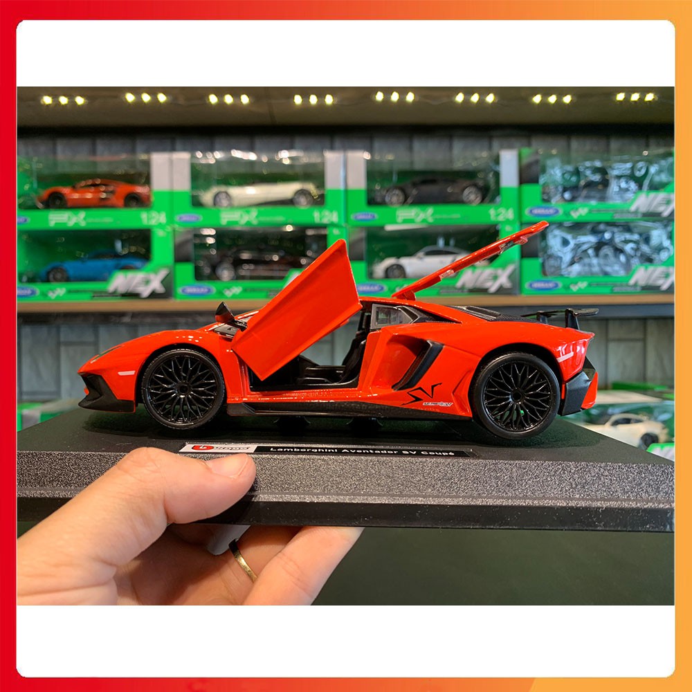 Mô Hình Xe Lamborghini Aventador SV LP 750-4 tỉ Lệ 1: 24 Bburago