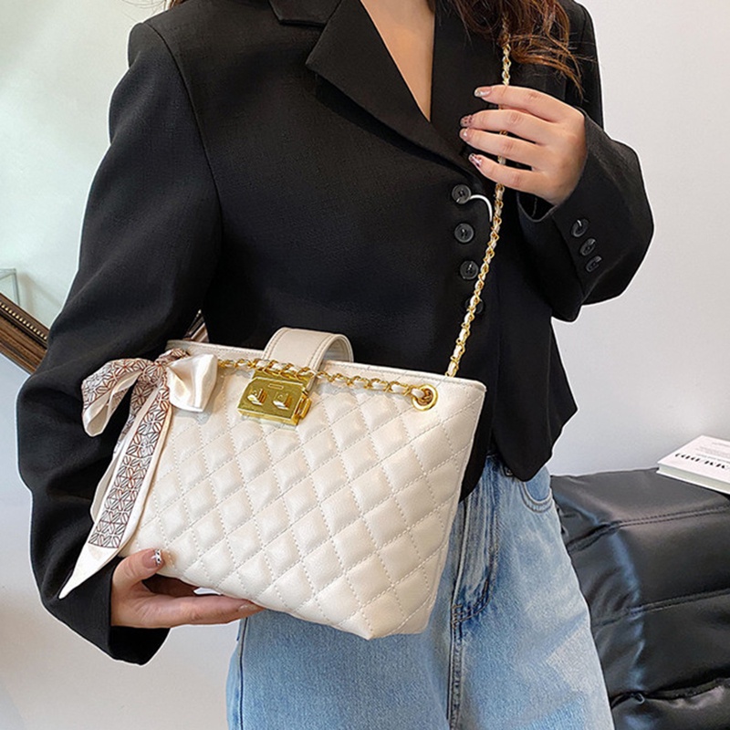 Túi Đeo Chéo Hình Vuông Cỡ Lớn Phối Dây Đeo Sợi Xích Thời Trang Cho Nữ