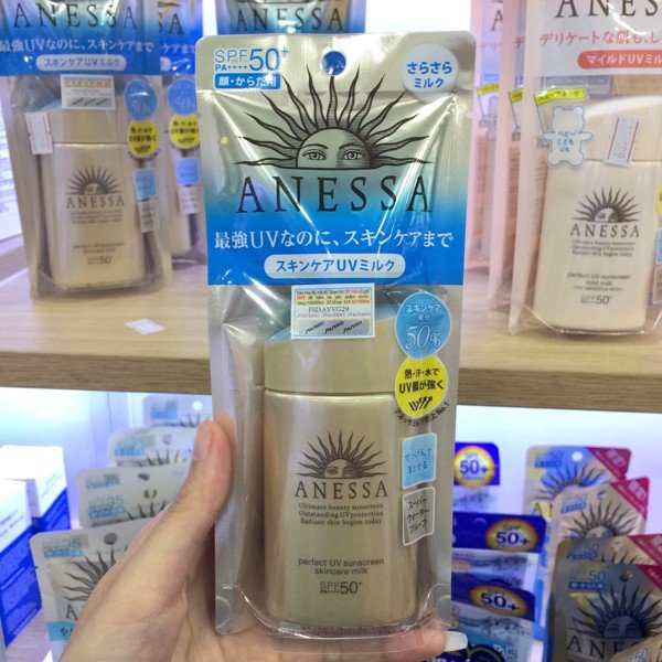 Kem sữa chống nắng bảo vệ hoàn hảo Anessa Perfect UV Sunscreen Skincare Milk 60ml Nhật Bản - Trung Đông Pharmacy