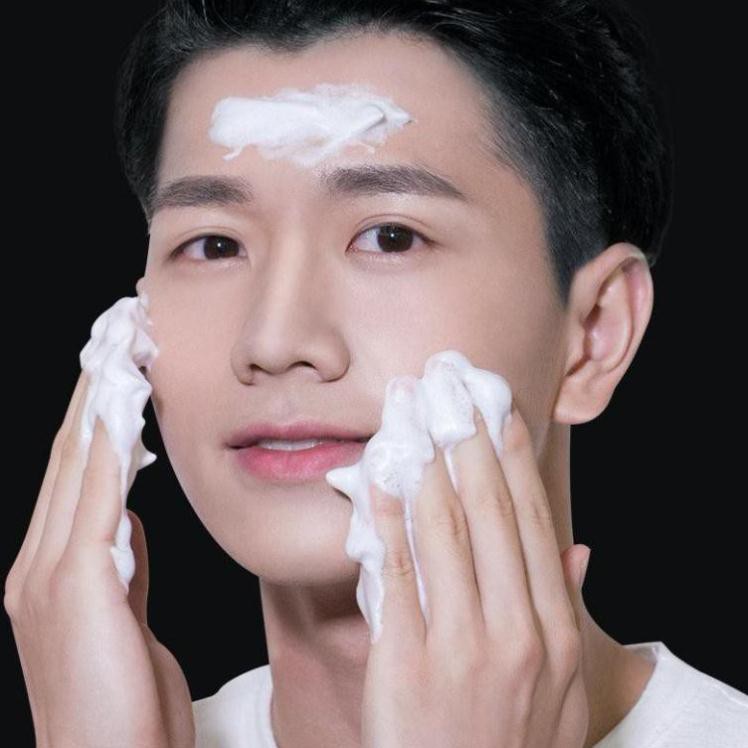 Sữa Rửa Mặt Nam BlueMan bọt mềm mịn rửa sạch bụi bẩn | BigBuy360 - bigbuy360.vn