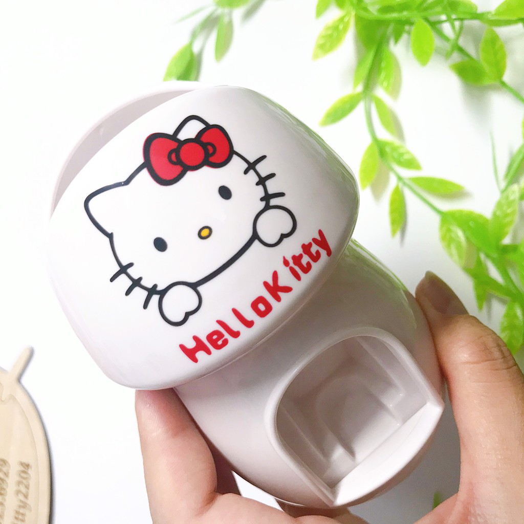 Dụng cụ nhả kem đánh răng Hello Kitty ☘☘