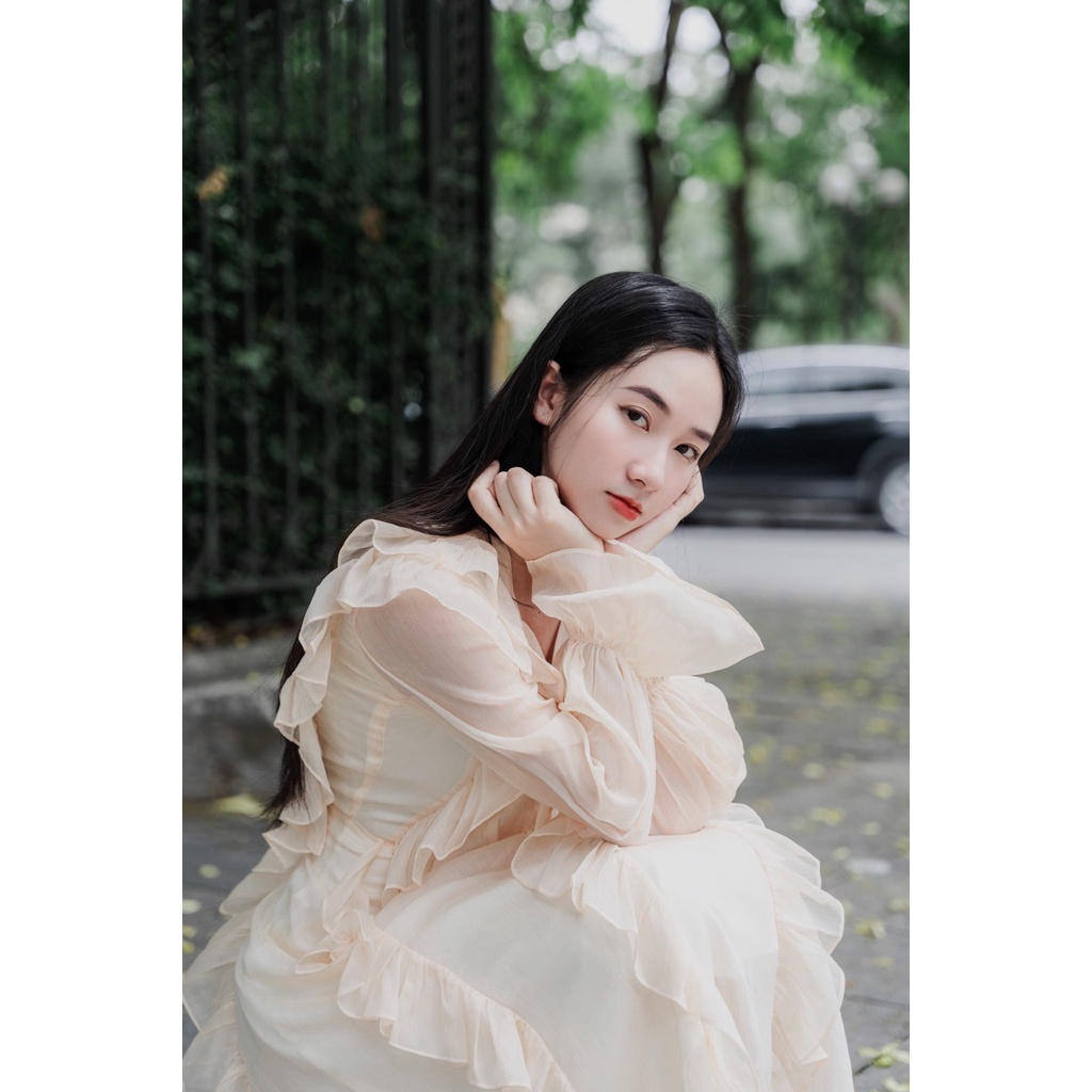 Váy Quyn nhún bèo, cổ chữ V - LinCi Couture