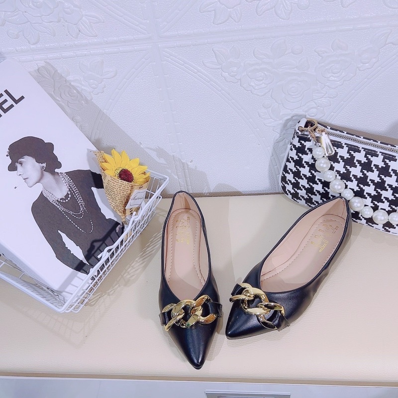 Giày búp bê mũi nhọn xích to hot hit