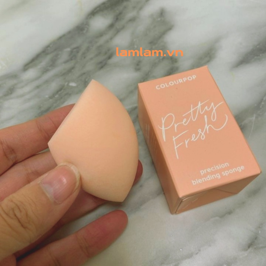 Mút tán nền Colourpop Precision Blending Sponge