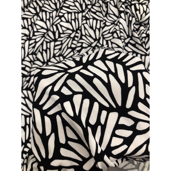 Bigsize đầm xòe banana republic có đai thắt size L 60kg