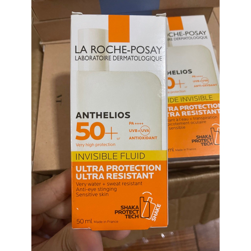 Kem Chống Nắng Dạng Sữa Lỏng Không Nhờn Rít La Roche-Posay Anthelios Invisible Fluid SPF50+ 50ml