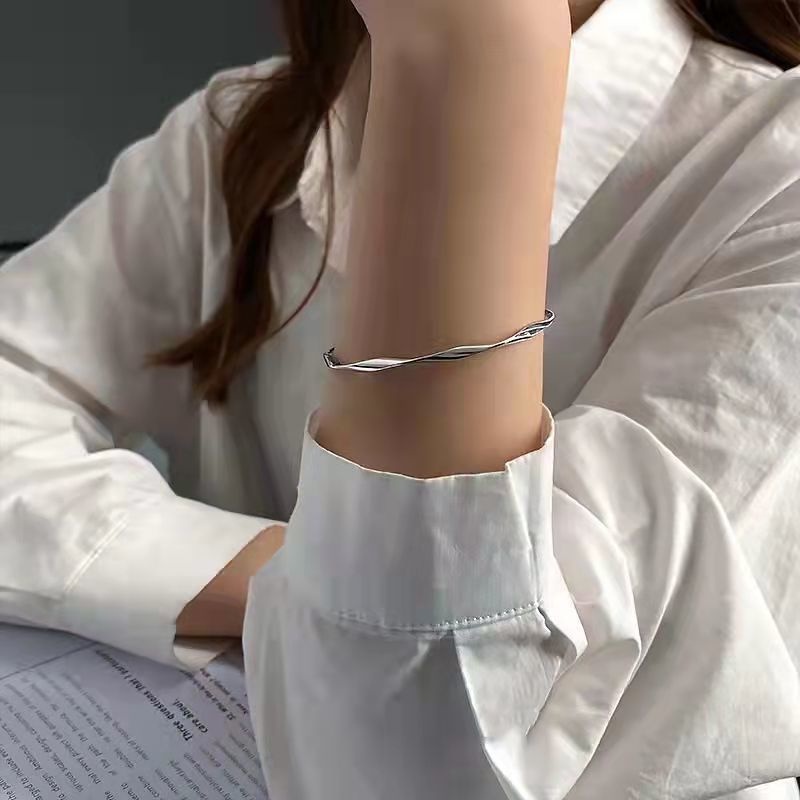 Vòng Tay Bạc Dạng Hở Họa Tiết Lượn Sóng Đơn Giản Thời Trang Unisex