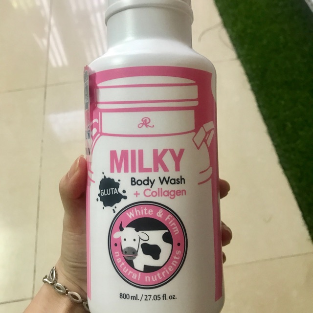 Sữa tắm trắng da bò sữa Gluta Milky Body Wash Thái Lan 800ml 😍