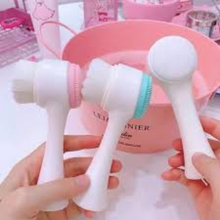 Cọ 2 đầu rửa mặt (Giao màu ngẫu nhiên)