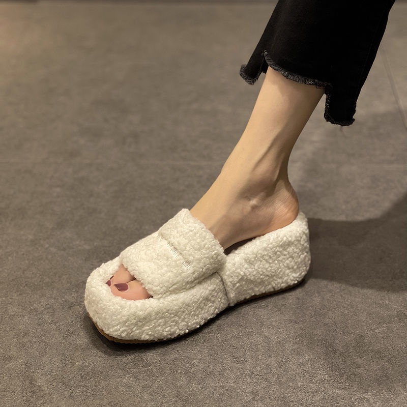 Dép Bông Đế Xuồng Siêu Cao Chống Trượt In Chữ Furry Dễ Thương Thời Trang Thu Đông Cho Nữ