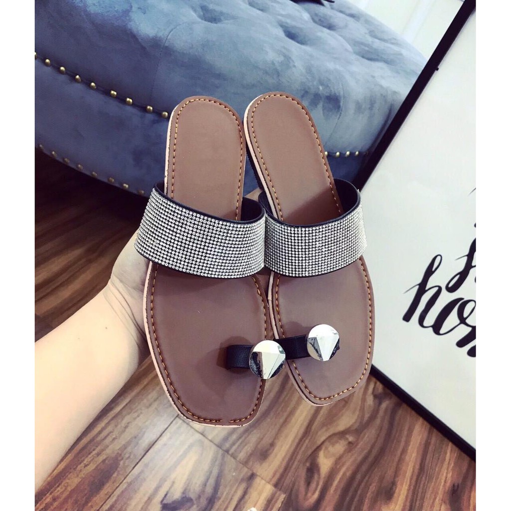 Dép lê dép sỏ ngón mới - Q42