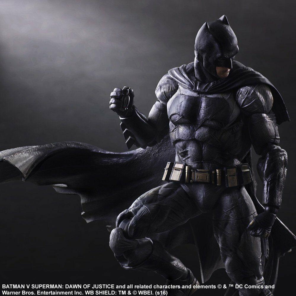 Mô hình Batman version Batman vs Superman Play Arts 25cm