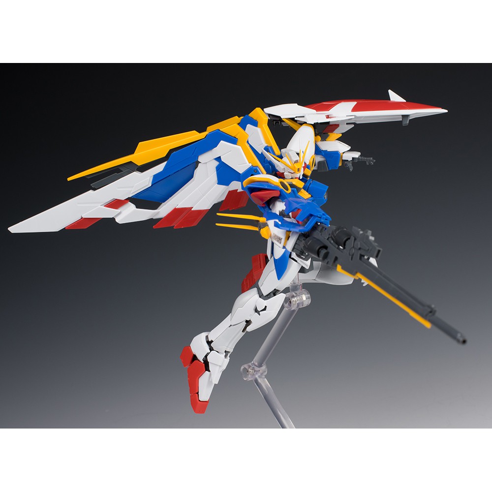 Mô hình lắp ráp RG 1/144 Wing EW Gundam Bandai