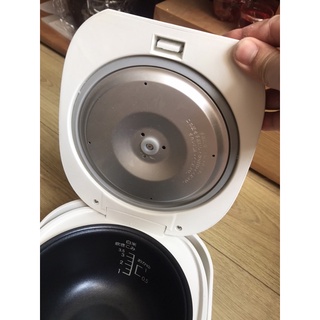 Nồi cơm điện Nhật bản 0,54L