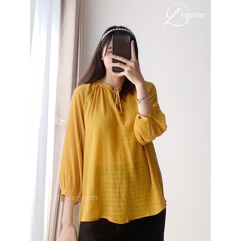 Áo bầu Lyna Shirt chất tơ mềm cổ bẻ phù hợp cho mẹ bầu diện đi làm thiết kế bởi LAMME