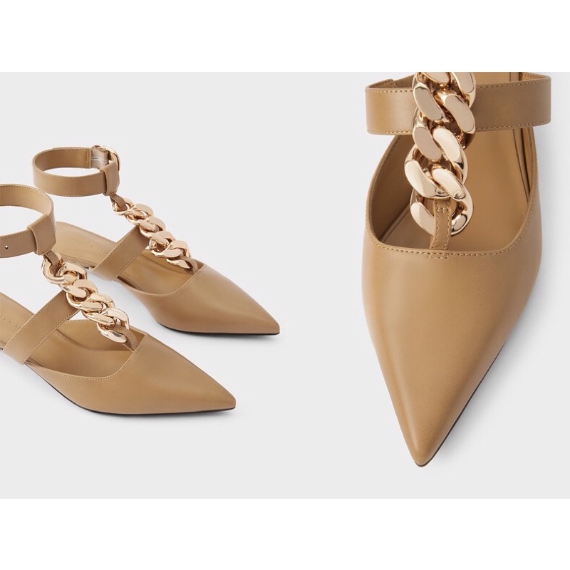 GIÀY CAO GÓT MŨI NHỌN CHARLES AND KEITH CHAIN LINK ANKLE STRAP MÀU ĐEN