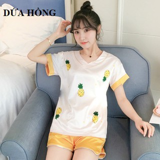 Bộ ngủ lụa cộc tay cổ tim hình đơn giản dễ thương