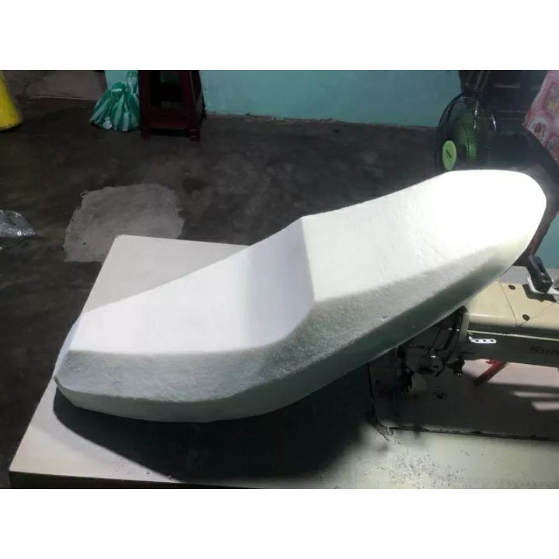 Mút yên xe Taurus 2 tầng