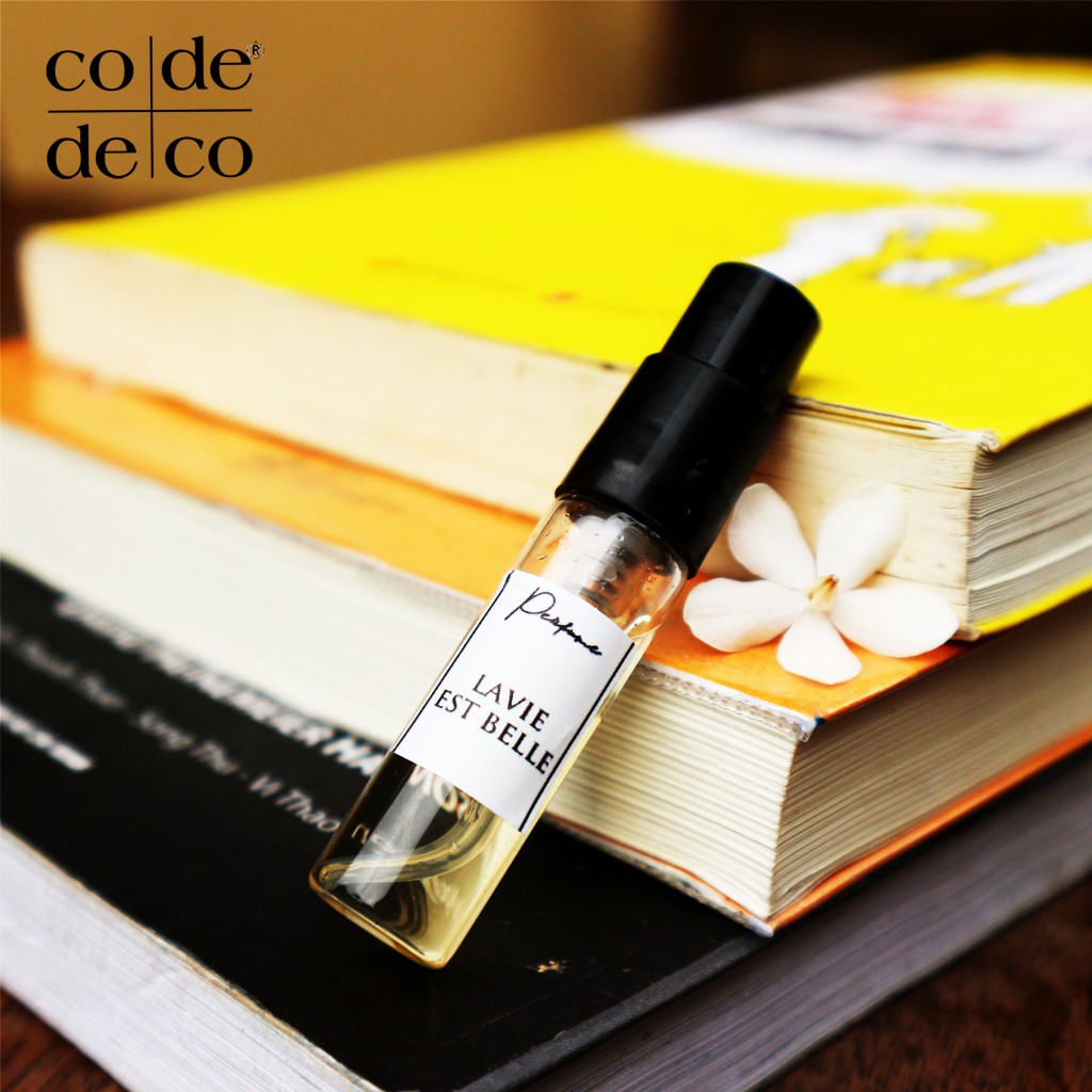 Tinh Dầu Nước Hoa Code Deco La Vie est Belle L'Éclat L'Eau de Toilette 2ml, Ngọt Ngào, Thơm Mát - Pháp | Thế Giới Skin Care
