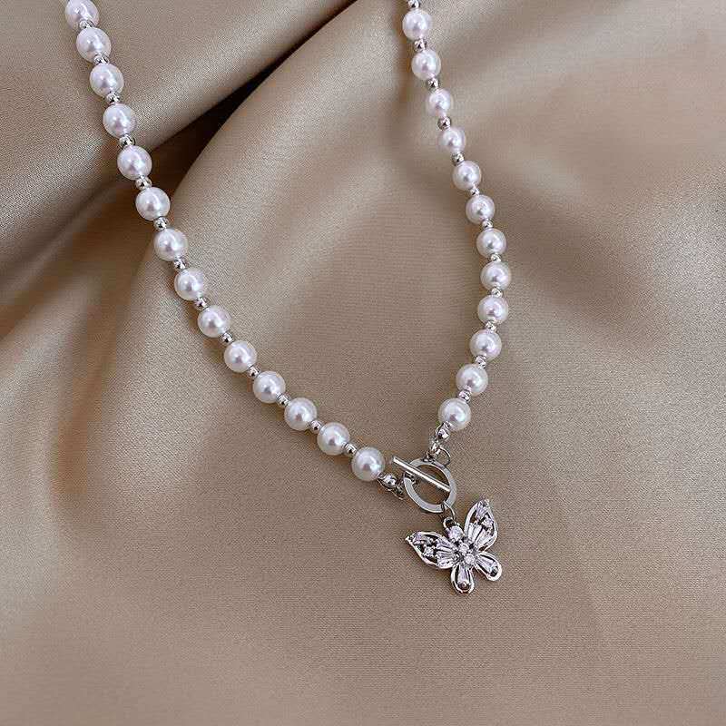 Women Pearl Rhinestones Choker Butterfly Necklace Short Chian Jewelry Gifts