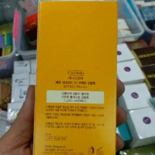 Kem chống nắng spf50+