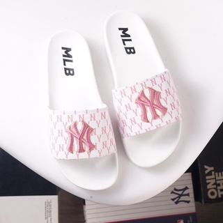 Mờ lờ bê thêu lô gô