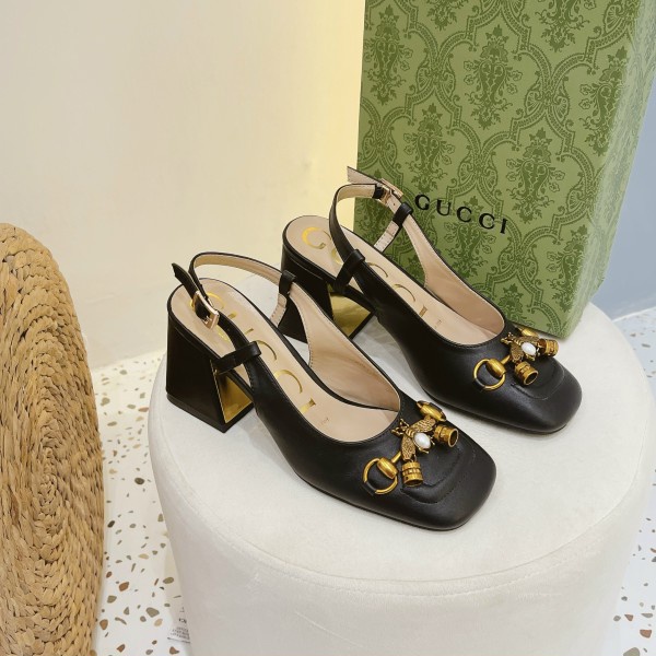 Giày ong về màu đen kem hàng loại 1 fullbox túi giấy VIC