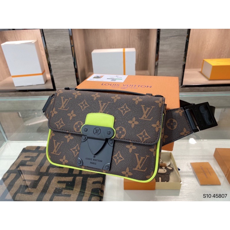 Túi đeo chéo LV cao cấp 2021