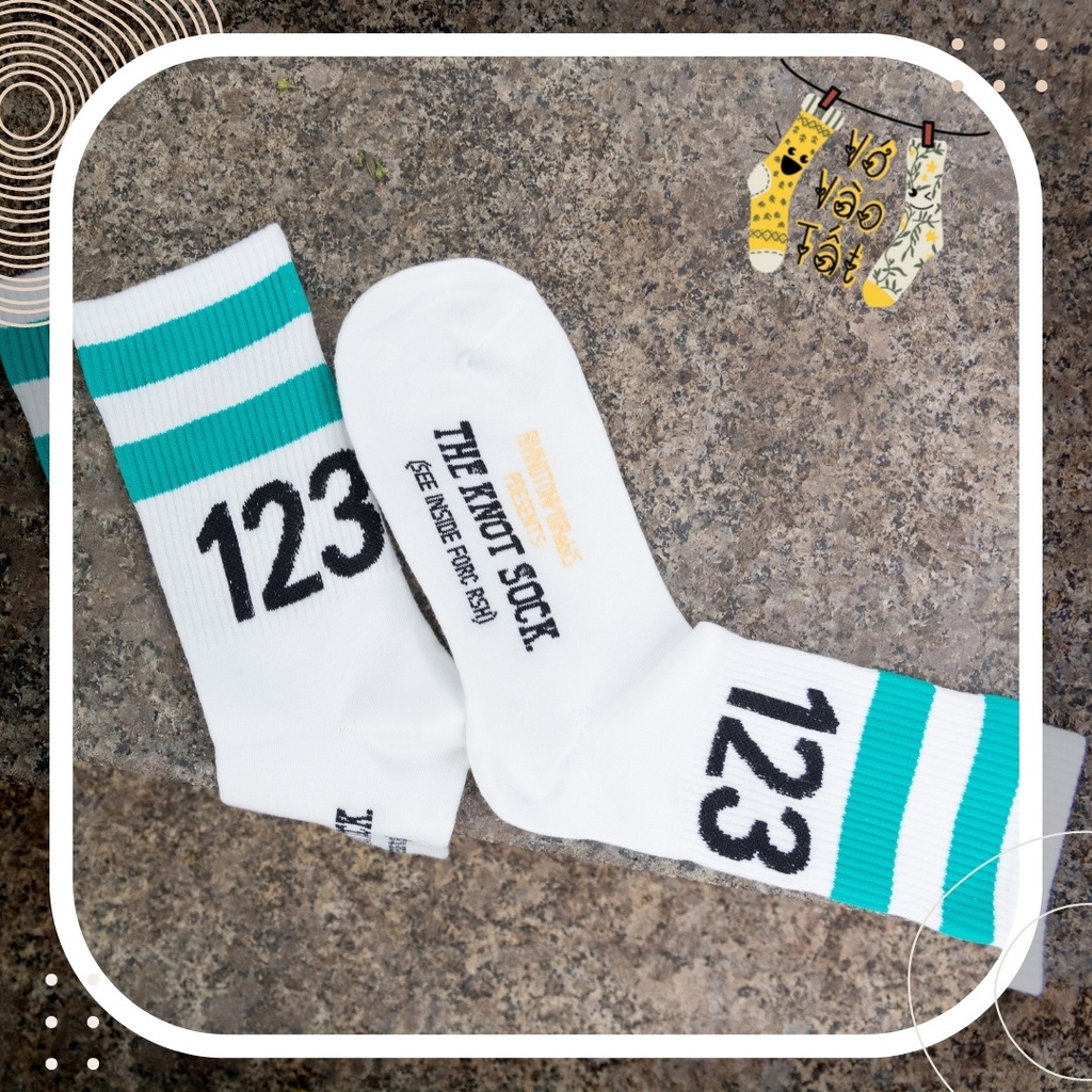 TẤT VỚ CỔ CAO TRẮNG SỌC NGANG MÀU CÁ TÍNH