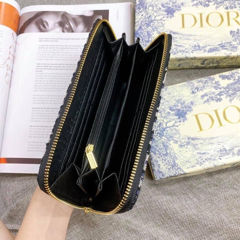 Ví sần dior có kèm hộp siêu sang