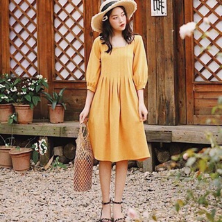 Đầm Babydoll Vàng Cổ Vuông Xếp Li Ngực Xt