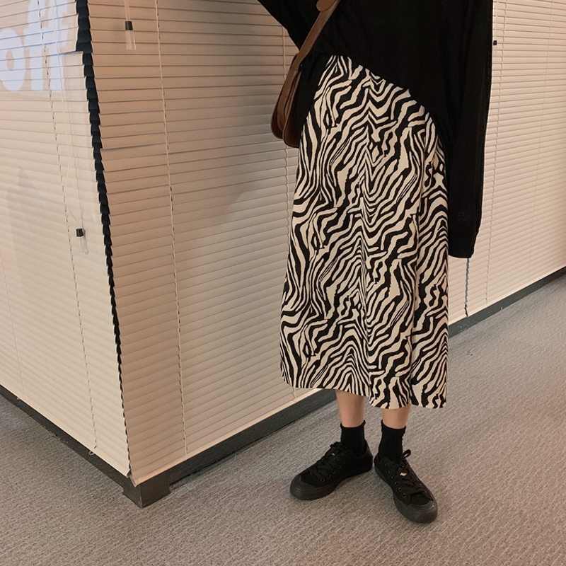 Chân váy dài dáng chữ a vải mỏng lưng cao họa tiết ngựa vằn thời trang 2021 cho nữ | BigBuy360 - bigbuy360.vn