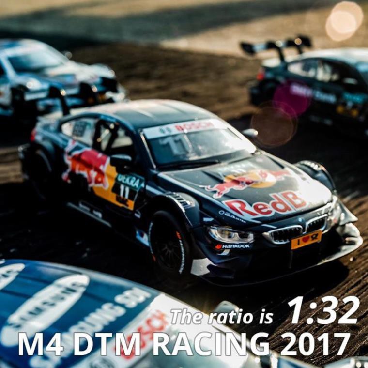 Mô hình xe BMW M4 DTM 1:32