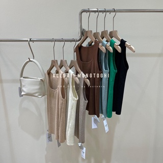 Áo sát nách cổ vuông