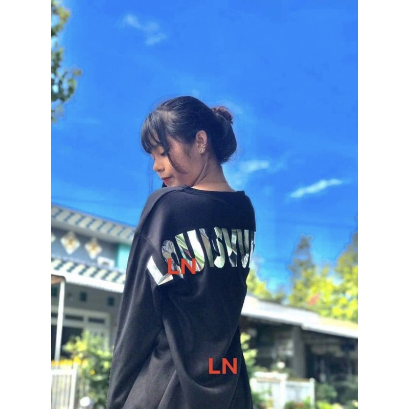 LN12 Áo vui tươi ánh gương in lưng tay dài