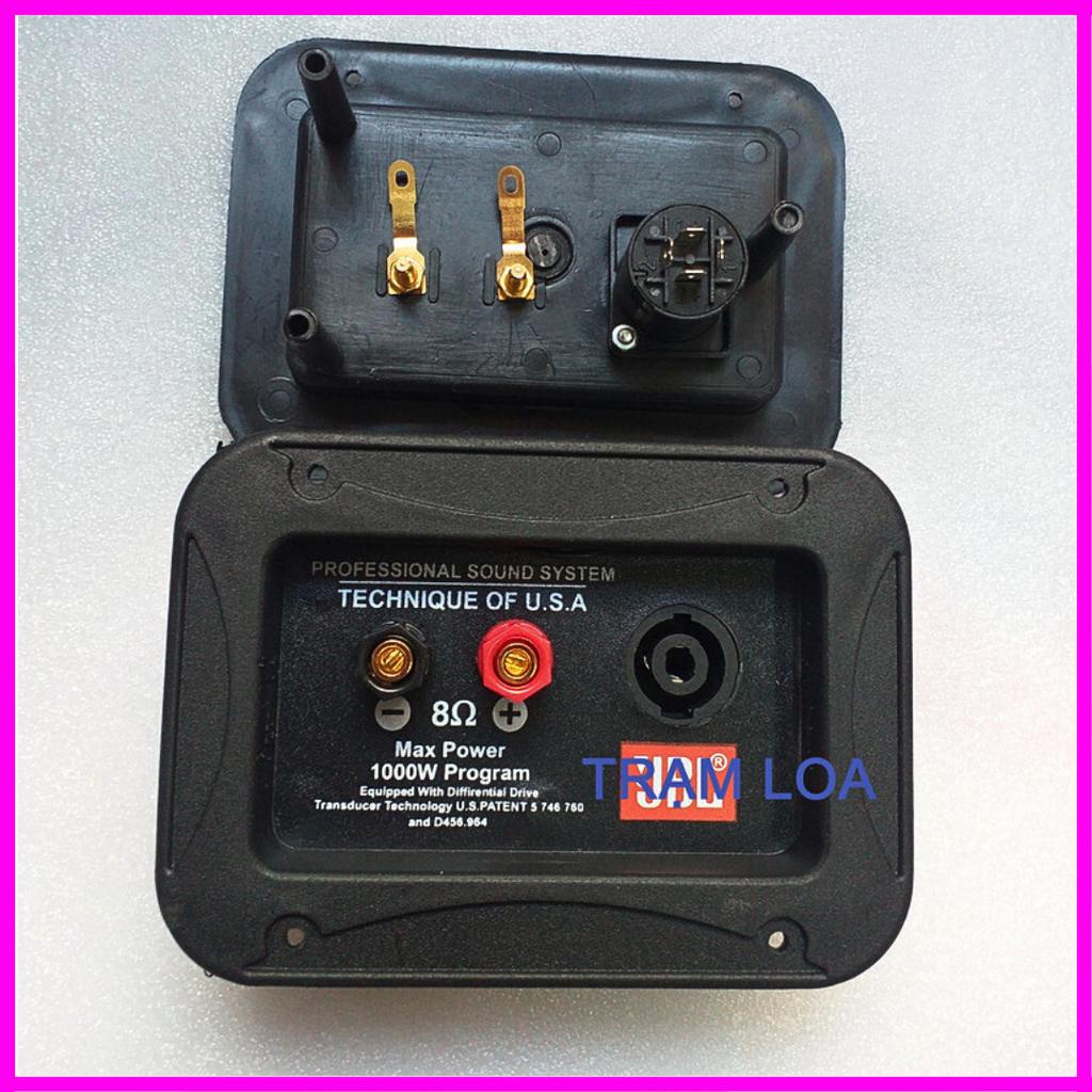 TRẠM LOA JBL CÓ CHỐT VẶN VÀ SPEAKON - GIÁ 1 CHIẾC