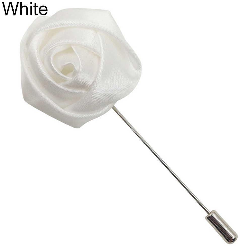 Trâm cài áo hình hoa hồng gắn vest tuxedo cho tiệc cưới