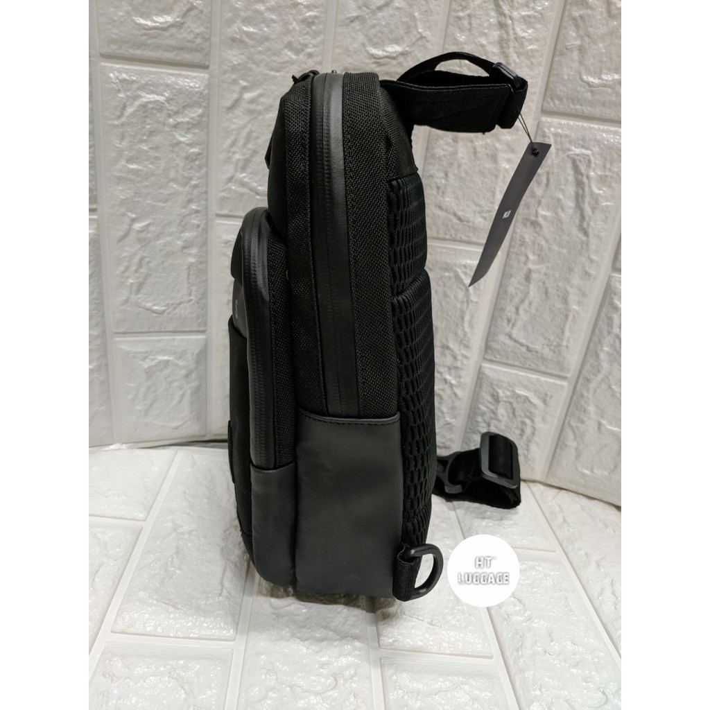 Túi đeo chéo kháng nước NY xuất xịn Auth