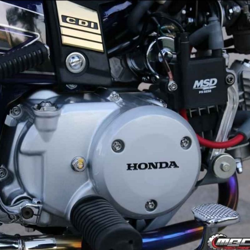 Nắp ốp nhựa nồi xe Super DREAM, WAVE...chữ đen zin honda