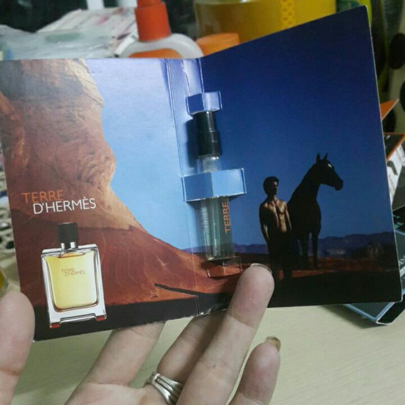 vial nước hoa Hermes Terre D’Hermes EDT 2ml | BigBuy360 - bigbuy360.vn