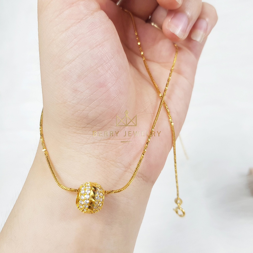 Dây Chuyền Nữ Mặt Cầu Tròn Charm Vân Vàng Phối Dây Mì Xoắn Vòng Cổ Mạ Vàng Nữ B21M25V2