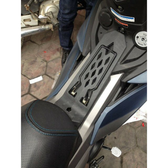 Baga,lượn,gác giữa exciter 150