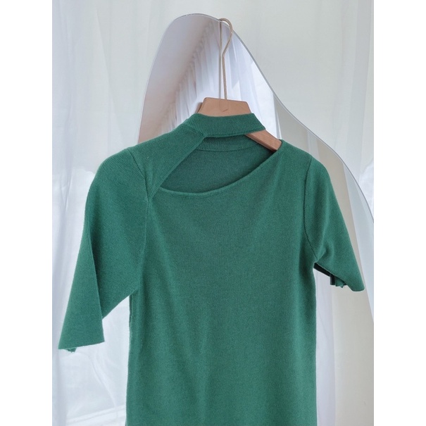 Annie shirt - áo len tăm thiết kế khoét vai