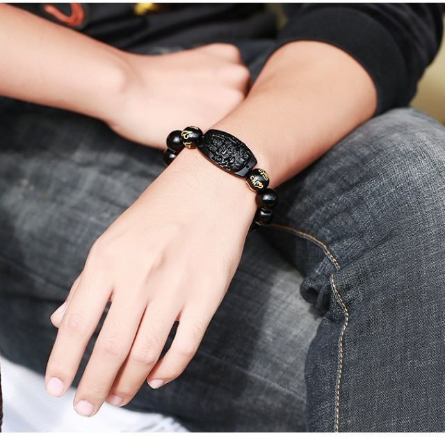 Vòng tay đen chuổi phật,,,