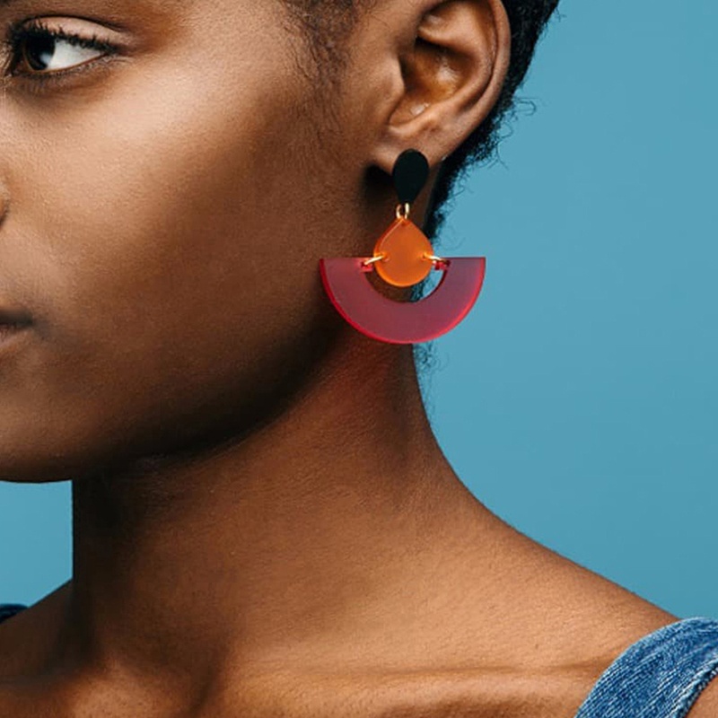 Cặp Bông Tai Dài Hình Bán Nguyệt Nhiều Màu Sắc Cá Tính