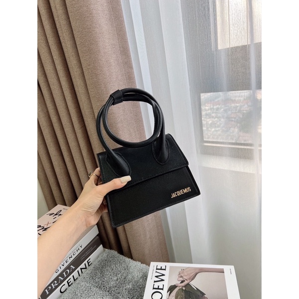 Túi jacquemus mang phong cách thời trang nữ sang trọng